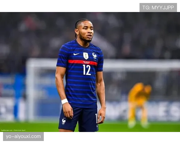 恩昆库生涯转折点解析：伤病与转会如何交织塑造其发展轨迹